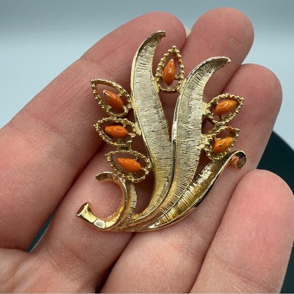 Vintage Gerrys Orange and Gold Tone Floral Brooch - Picture 7 of 11
